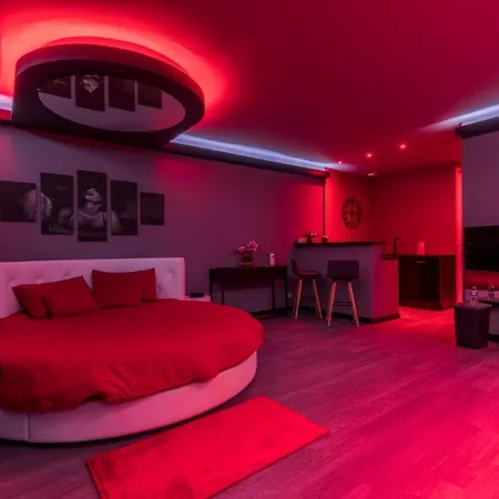 Appartement Secret Night *
