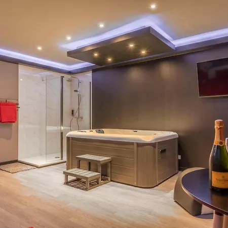 Secret Night Apartment