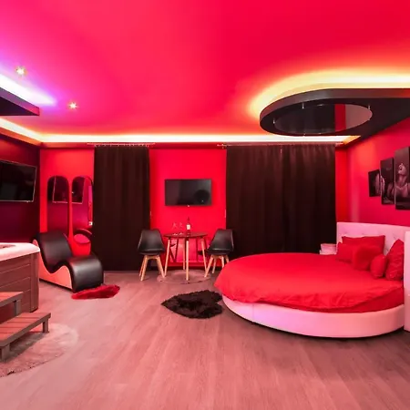 Apartment Secret Night Toulouse