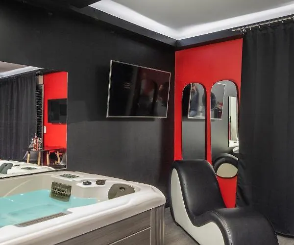 Secret Night アパート トゥールーズ